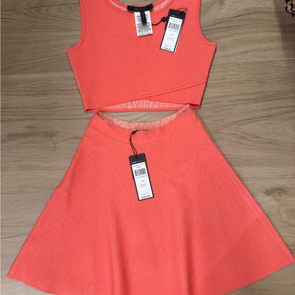 Bcbgmaxazria Coral Textured Sleeveless Top